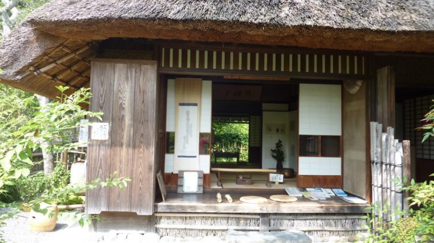 Hütte in Rakushisha Innenansicht